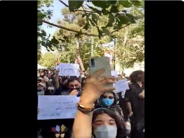 Three killed in Iran protest over death of Mahsa Amini