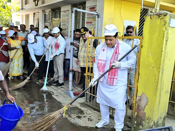 Union Minister Sarbananda Sonowal Champions Cleanliness Drive in Dibrugarh