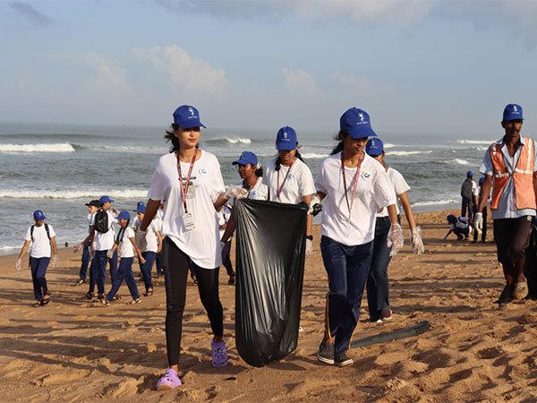 India Coast Guard Leads Massive Coastal Cleanup in Puducherry, Collects 400 Kg of Waste