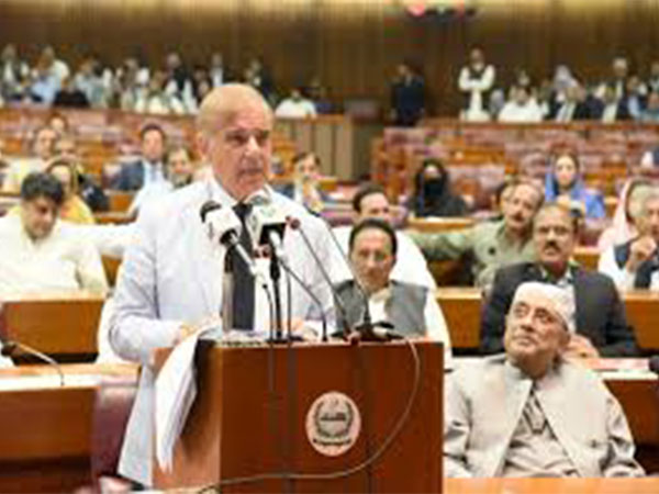 Pakistan's 26th Constitutional Amendment Sparks Political Tension