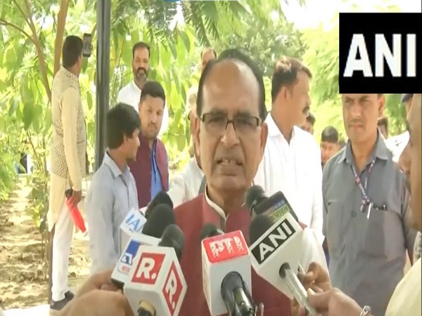 Political Tempest: Chouhan's Criticism of Jharkhand Coalition