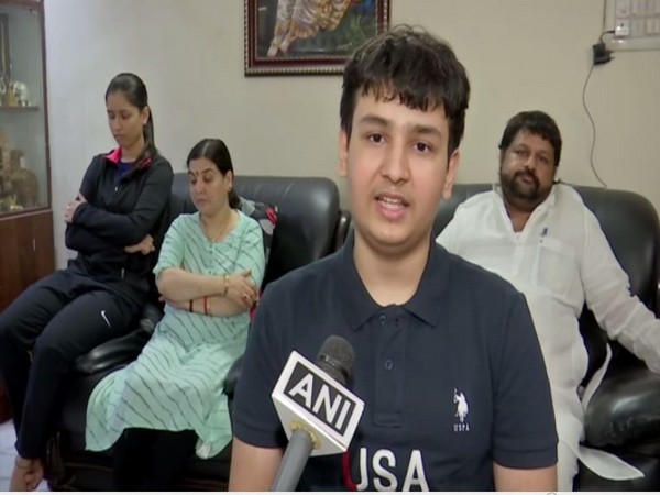 Hyderabad boy 'first Indian' to complete graduation at 14