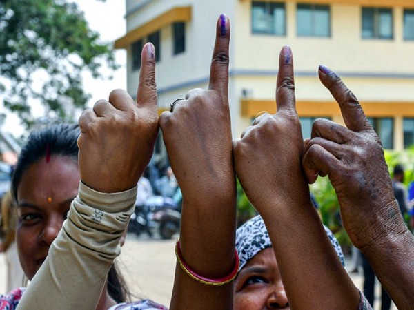 Divergent Reactions to Exit Polls as NDA Eyes Victory in Maharashtra and Jharkhand