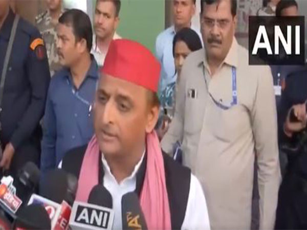 Akhilesh Yadav Praises Voter Courage Amid Alleged Police Intimidation in Muzaffarnagar