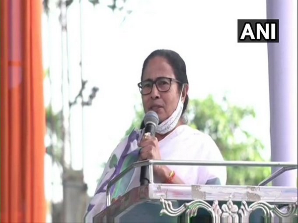Around 90L people have received benefits of 'Duare Sarkar' prog in 29 days: Mamata