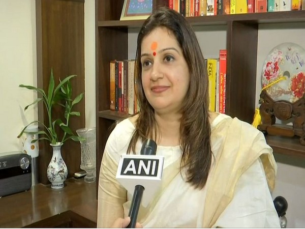 Linking Aadhar data with voter ID goes against citizen's right of privacy enshrined in constitution: Priyanka Chaturvedi