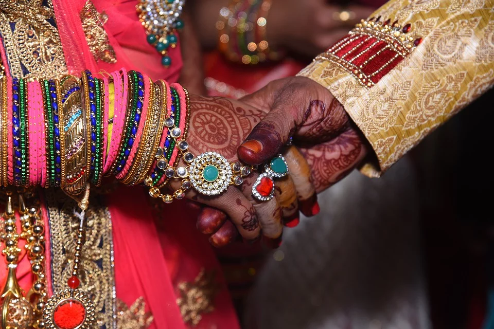 Kerala bride dons PPE kit to marry COVID positive groom in hospital