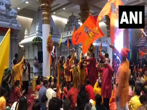 Indian diaspora in US sings Ram Bhajan at Hindu Temple of Minnesota ahead of 'Pran Pratishtha'