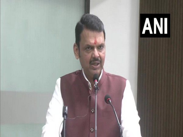 Maharashtra CM Fadnavis Responds to Jalgaon Train Disaster