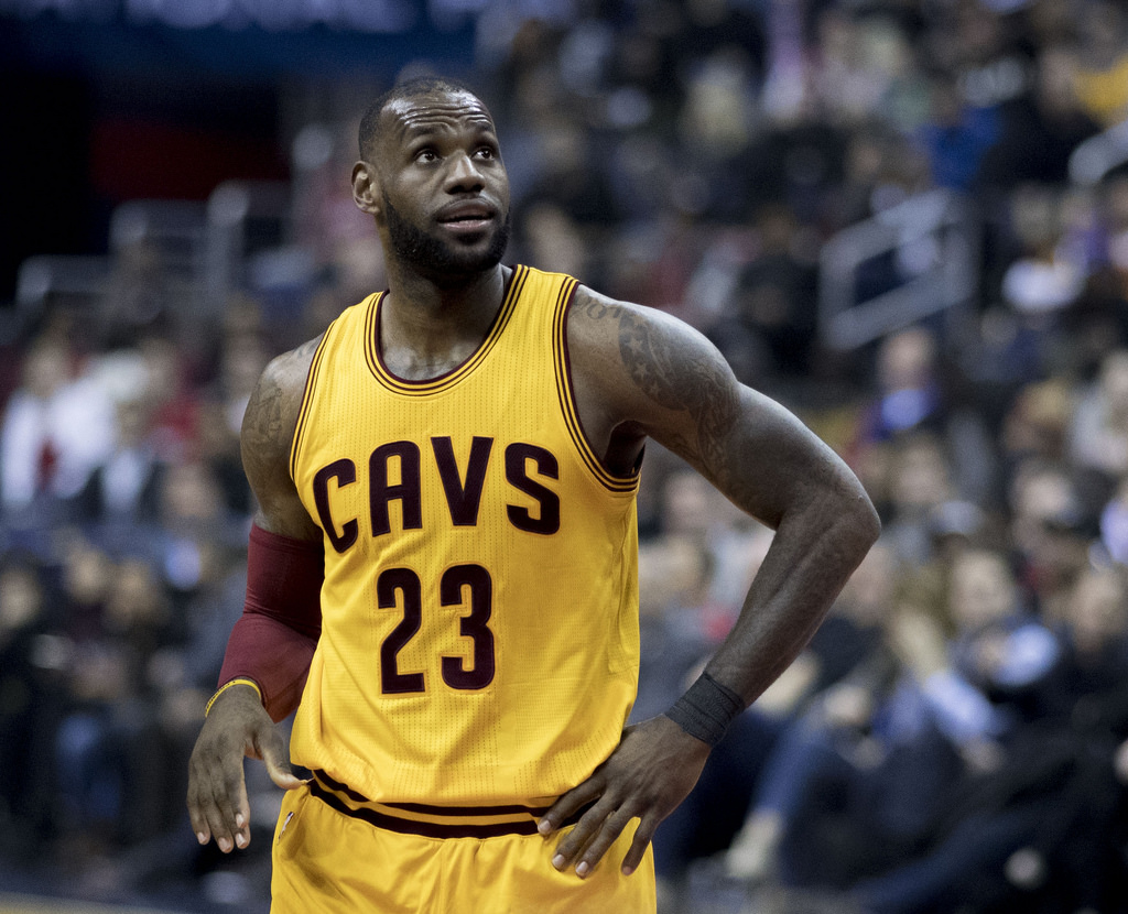 LeBron opines on Astros' cheating scandal
