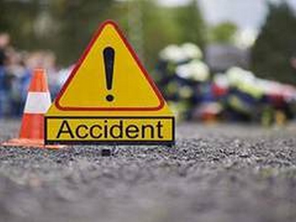 Jharkhand: Six cops injured as their vehicle falls into ditch