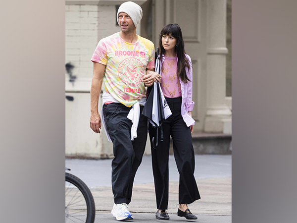 Dakota Johnson, Chris Martin on 'relaxing vacation' in Mexico