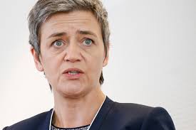 Odd News Roundup: A good yarn? EU's Vestager knits during Commision chief's annual speech; Tallest teen, fastest hair skipping among 2022 Guinness World Records