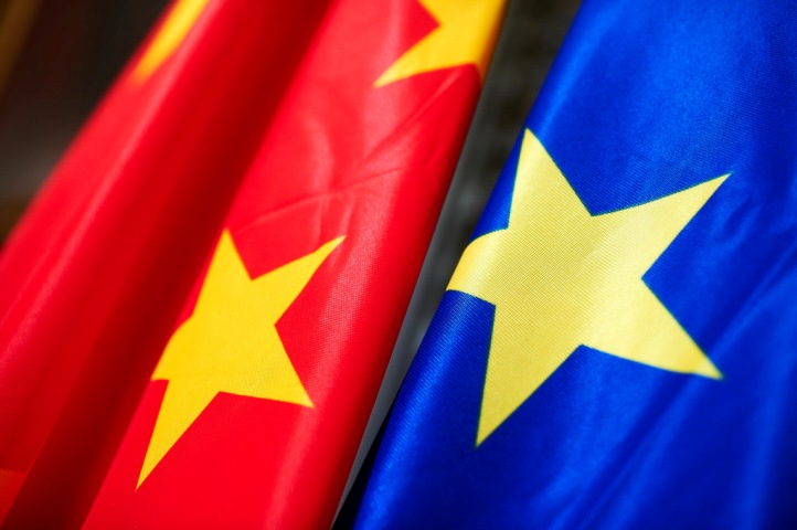 Chinese investors lead in foreign visas issued by Greece to non EU nations