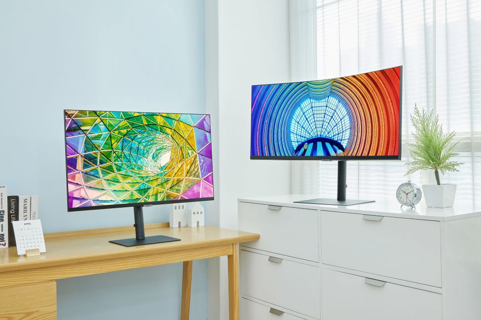 Samsung's new 2021 High-Resolution monitors offer 99% sRGB color gamut, up to 90W charging