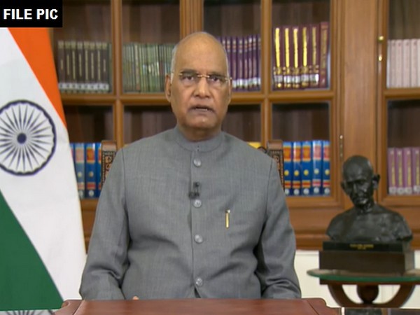 Prez Kovind interacts with soldiers, lauds their courage, professionalism