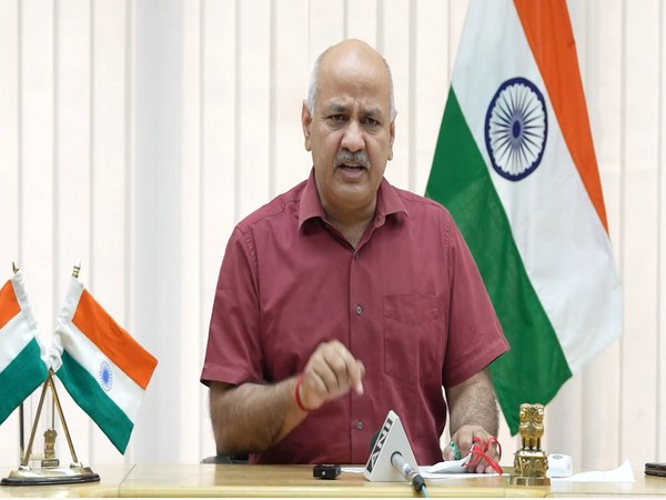 Haryana, UP govt officials hindering Delhi's oxygen supply, says Dy CM Manish Sisodia