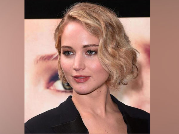 Jennifer Lawrence to star in murder mystery 'The Wives'