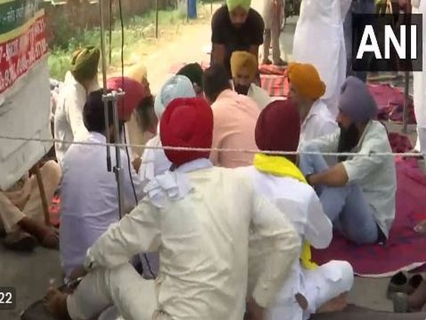 Farmers protest in Sangrur; Ambala police tightens security along Punjab border in view of demonstration in Chandigarh