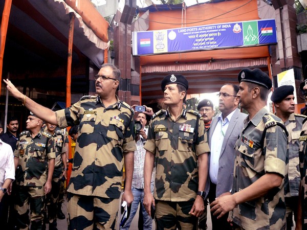 BSF Chief Reviews LoC Security in Kupwara