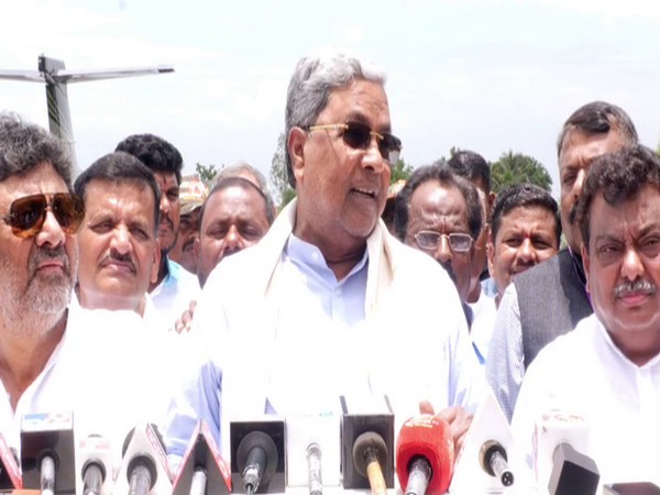 Karnataka Politics: Siddaramaiah Challenges Governor's Prosecution Sanction