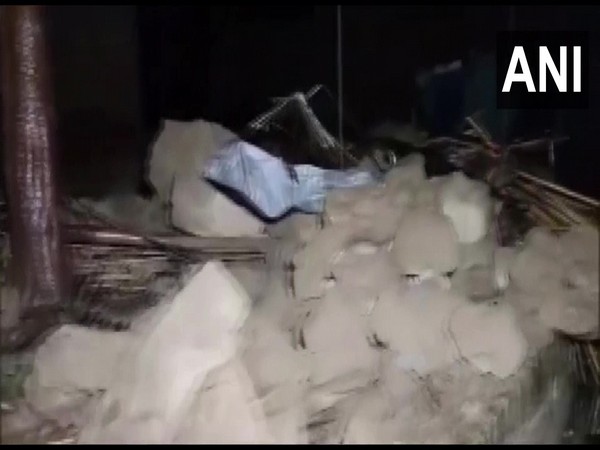 UP: Wall collapse in Etawah due to heavy rainfall kills 4, 2 injured; CM assures ex-gratia