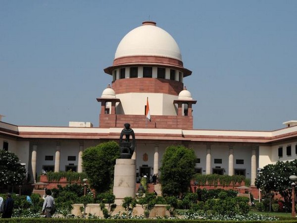 SC issues notice on to former Twitter India head over UP govt's plea