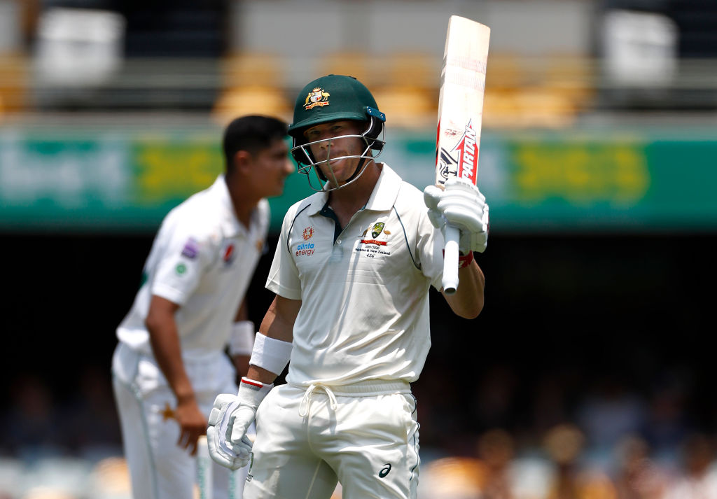 UPDATE 1-Cricket-Australia's Warner closes on century after Naseem reprieve