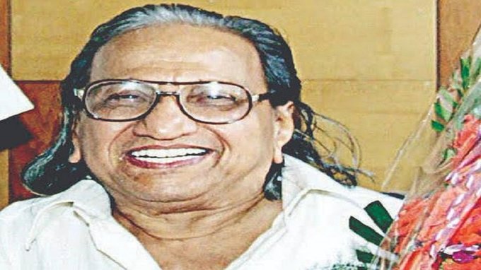 Senior journalist Nilkanth Khadilkar dead