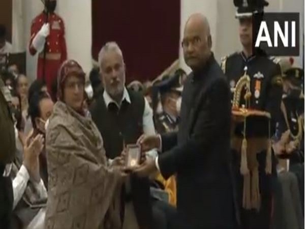 J-K SPO Ashiq Hussain Malik conferred with Shaurya Chakra posthumously