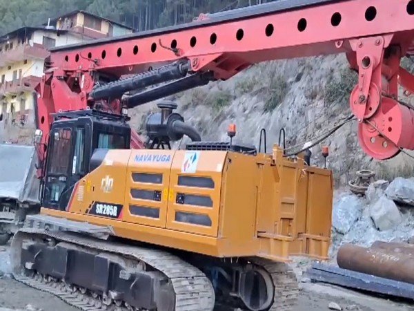Drilling resumes at Silkyara tunnel, PM Modi speaks to Dhami on rescue operations