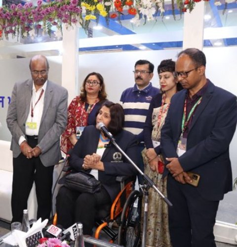 Dr. (h.c) Deepa Malik visits 'Ayushman Bhav' Health Ministry Pavilion at 42nd IITF
