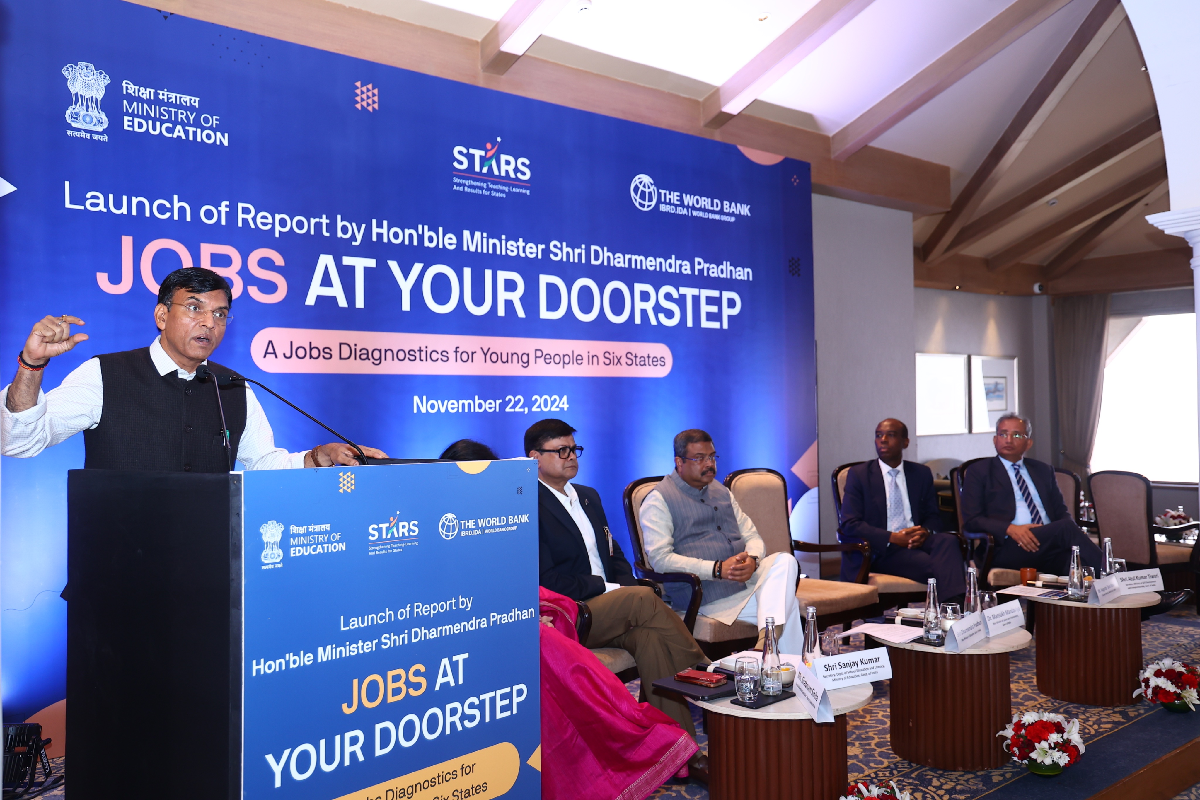 Union Ministers Launch ‘Jobs at Your Doorstep’ Report to Address Youth Employment 
