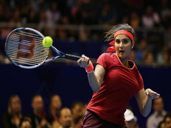 Sania bids adieu to Wimbledon with semifinal loss in mixed doubles