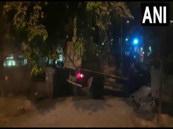 Delhi: Brick-laden truck overturns in Mangolpuri; 1 died, 2 injured