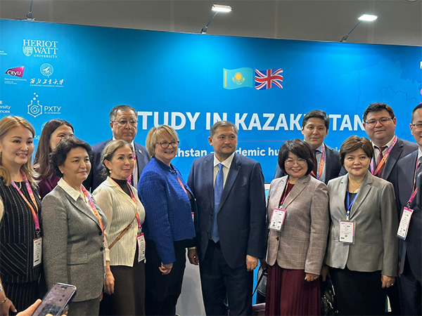 Kazakhstan Makes Grand Debut at Global Education Showcase in London