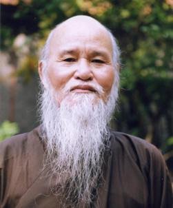 Vietnamese dissident monk who was a Nobel Prize nominee dies at 93