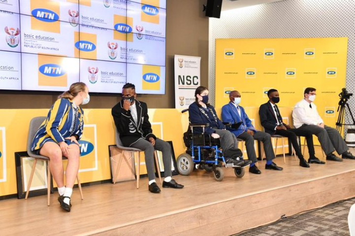 MTN Foundation rewards SA's top 183 matriculants with laptops