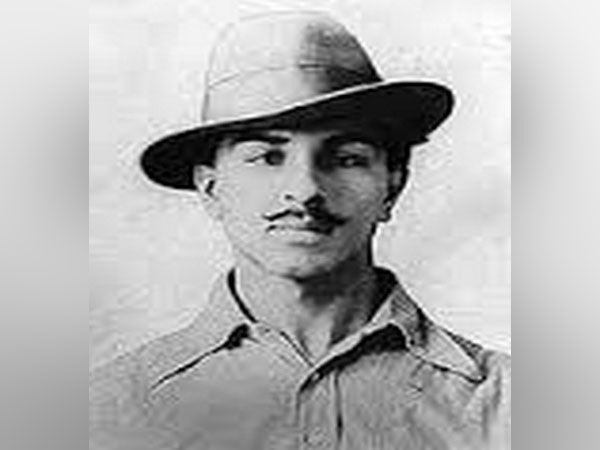 PM Modi pays tributes to Bhagat Singh, Sukhdev, Rajguru on Shaheed Diwas