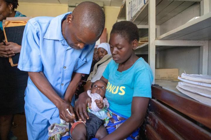 Government plans to vaccinate children against malaria