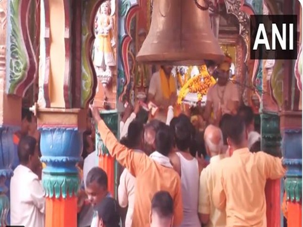 Devotees throng Hanuman Garhi temple in Ayodhya on Hanuman Jayanti