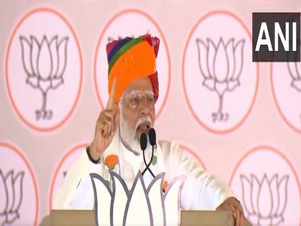 "Congress tried to give reservation to Muslims by reducing SC/ST quota": PM Modi in Rajasthan