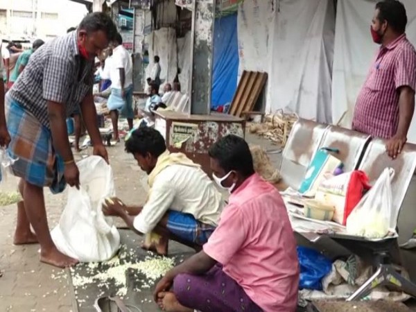 Once flourishing Madurai flower market now facing severe losses 