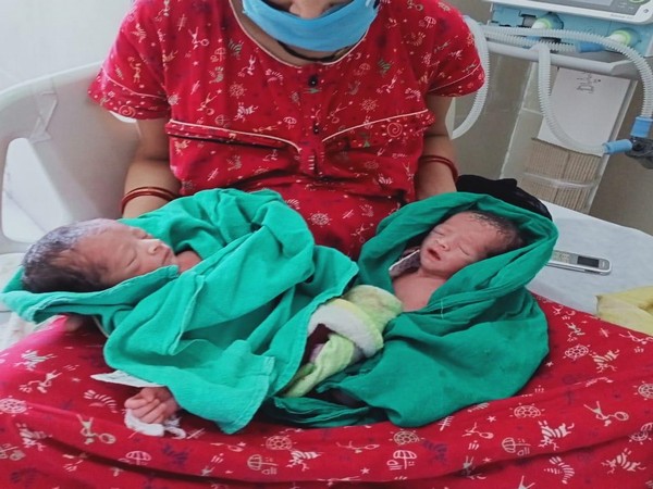 Woman recovers from COVID-19, gives birth to twins