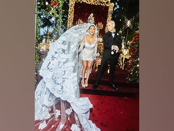 'Happily Ever After': Kourtney, Travis release pictures of their Italian wedding ceremony