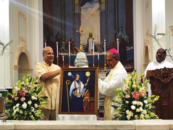 Delhi: Thanksgiving prayer and unveiling of St. Joseph Vaz portrait held at Sacred Heart Cathedral 