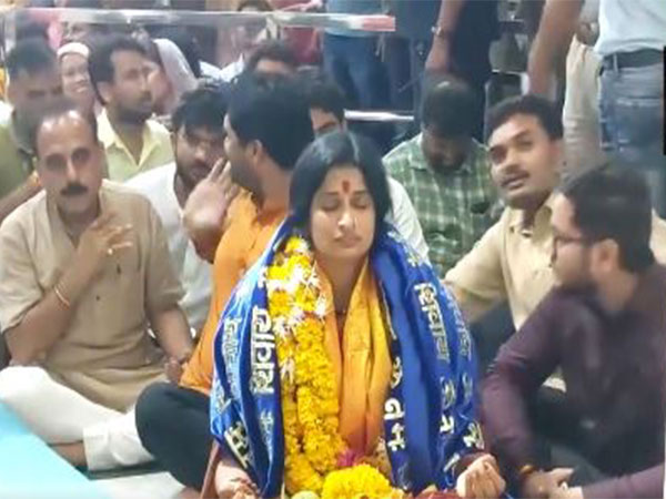 BJP leader Madhavi Latha offers prayers at Mahakaleshwar temple in Ujjain