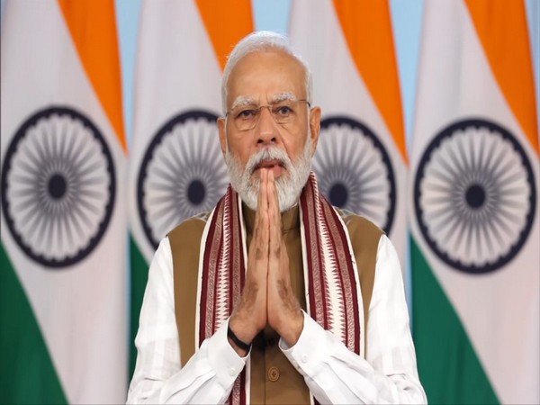 PM lays foundation stone of FM relay station at Dahod