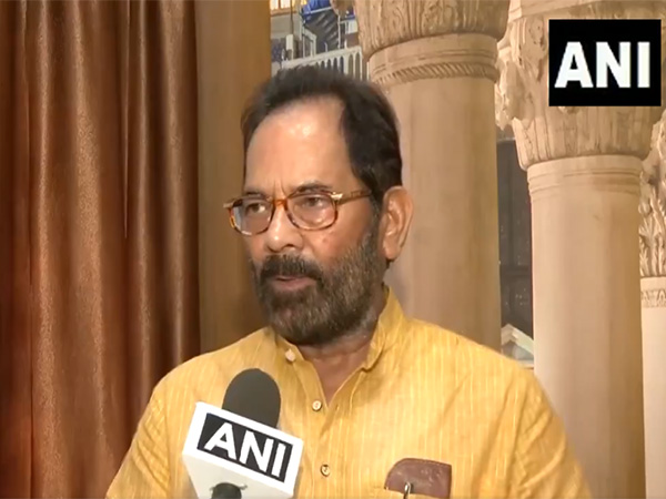 Naqvi Advocates for Hindu Inclusion in Waqf Bill Review