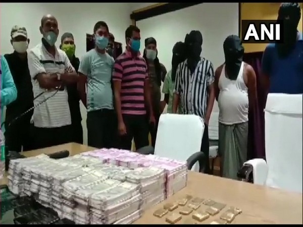 West Bengal: Nine held with fake Indian currency notes worth over Rs 1 cr, gold biscuits